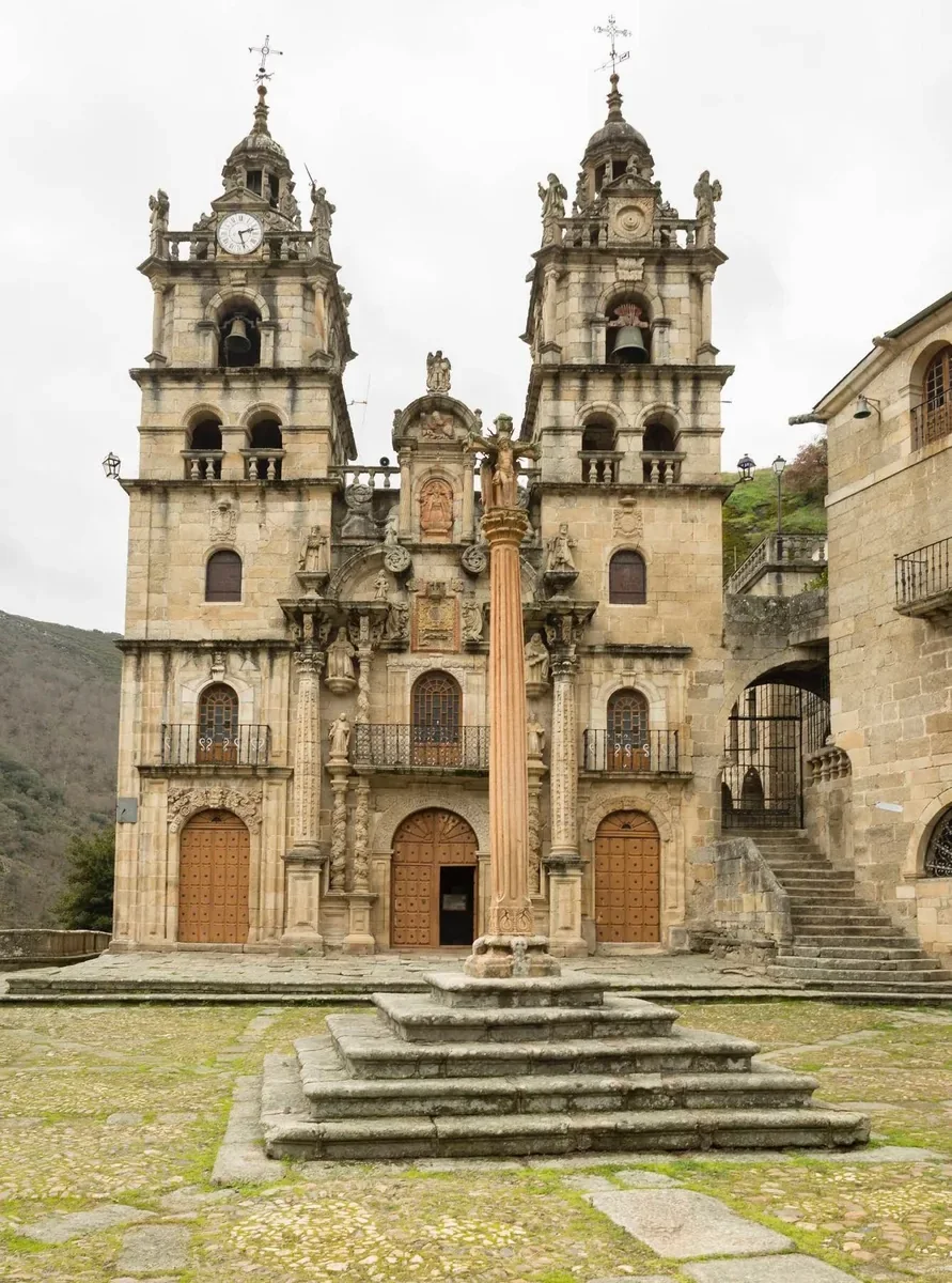 Santa María das Ermidaseko santutegia