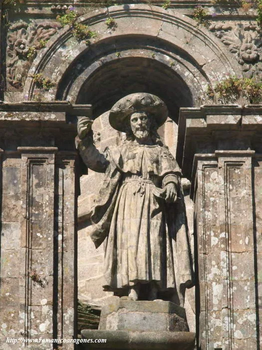 Sant Jaume pelegrí, sobre la Porta Santa · Foto: A. García Omedes