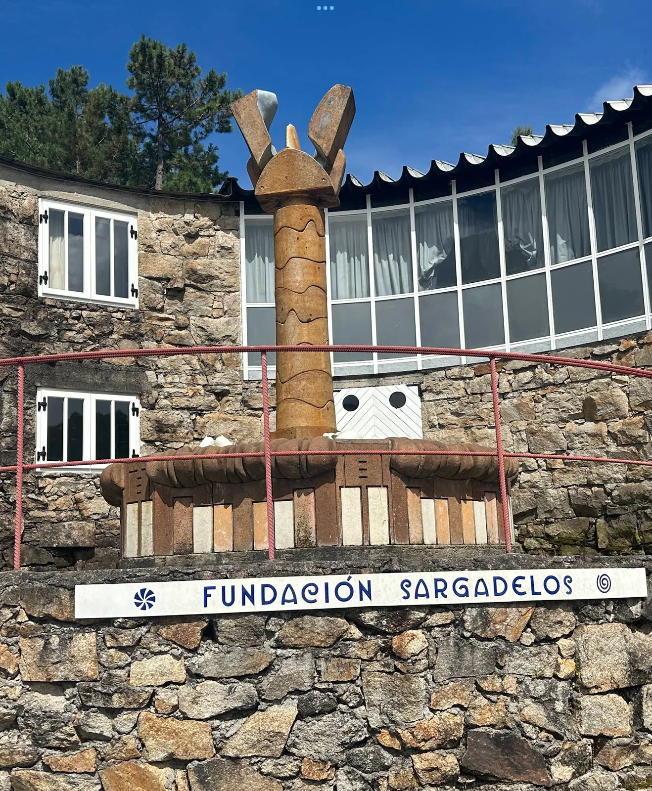 Sargadelos · Cervo