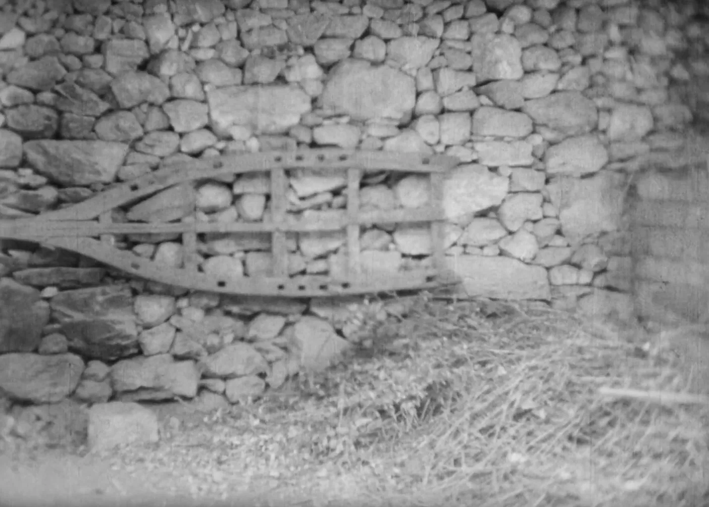 El chedeiro penjat a la paret